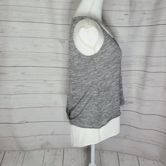 WHBM Weave Strip Double Layer Swoop Cross Open Tank - Picture 4 of 9